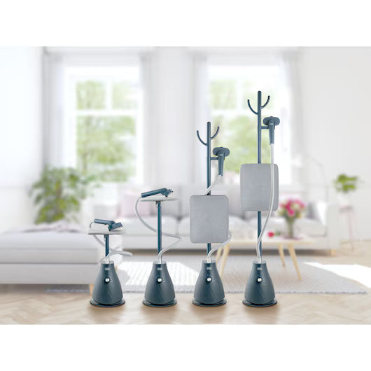 مكواة بخار عامودية بلاك اند ديكر (Black&Decker) - الموديل GST1820-B5