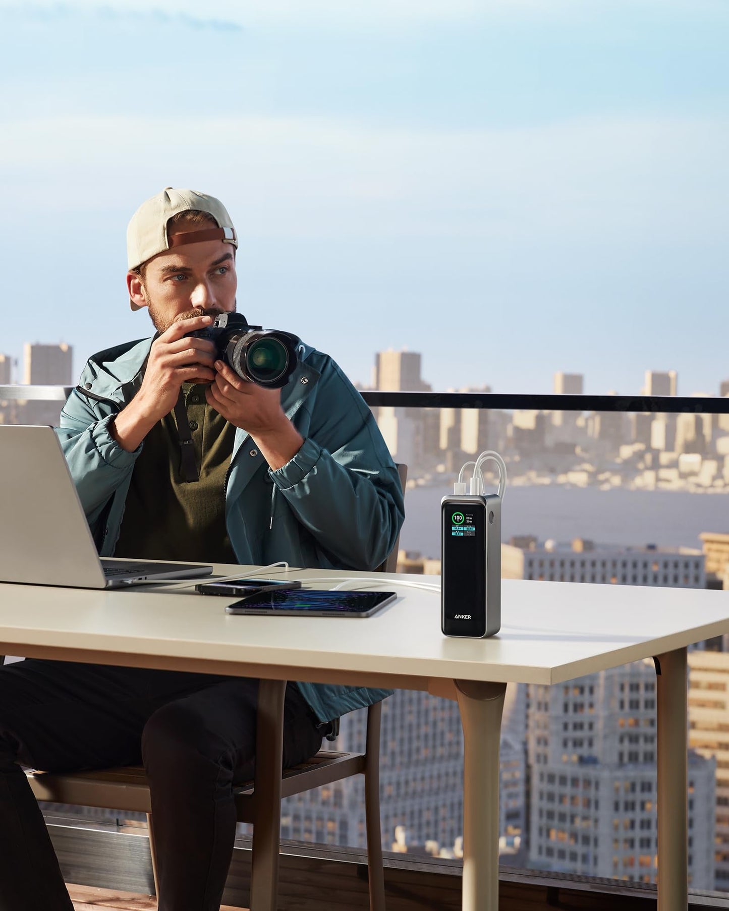 Anker Prime Power Bank 27,650 mAh 250W - gold